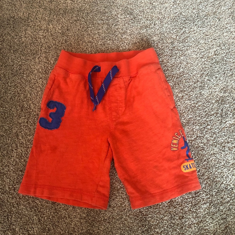 Boys size 3T gap shorts